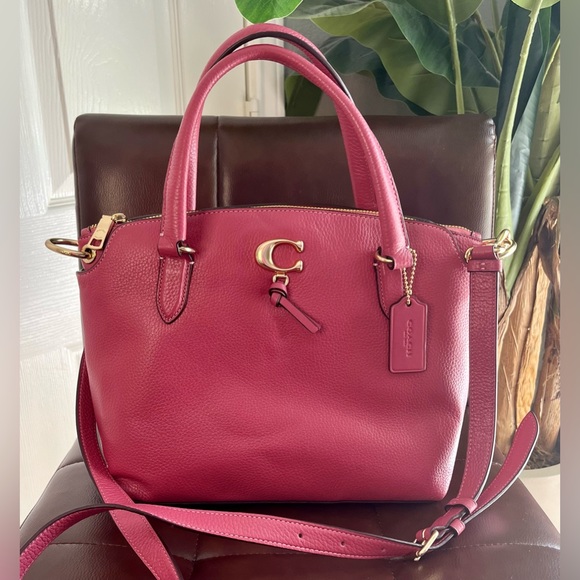 COACH REMI PINK RED PEBBLED LEATHER GOLD C TOP ZIP CROSSBODY SATCHEL BAG - Picture 1 of 12